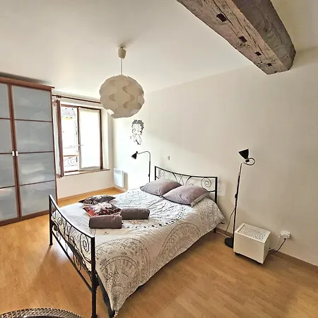 Triplex Atypique-Cour Interieure-Commerces A Pied * Moret-sur-Loing