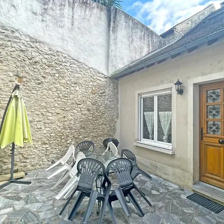 Triplex Atypique- Cour Interieure- Commerces A Pied Σπίτι διακοπών