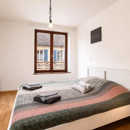 別荘 Triplex Atypique-cour Interieure-commerces A Pied